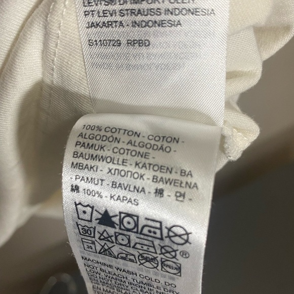 Levi's Logo Standard Fit T-shirt Top Women's Size 1x In Excellent Condition - Picture 7 of 7